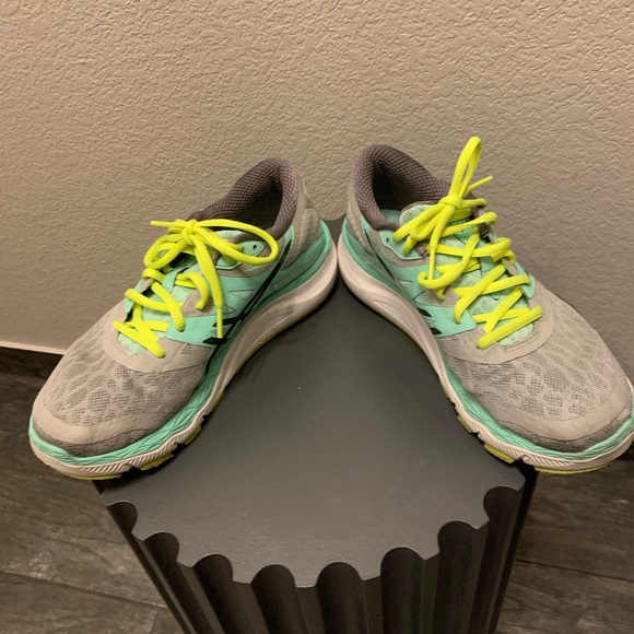 $55🔥ASICS sneakers size 8US or 39.5 Euro - Picture 7 of 7